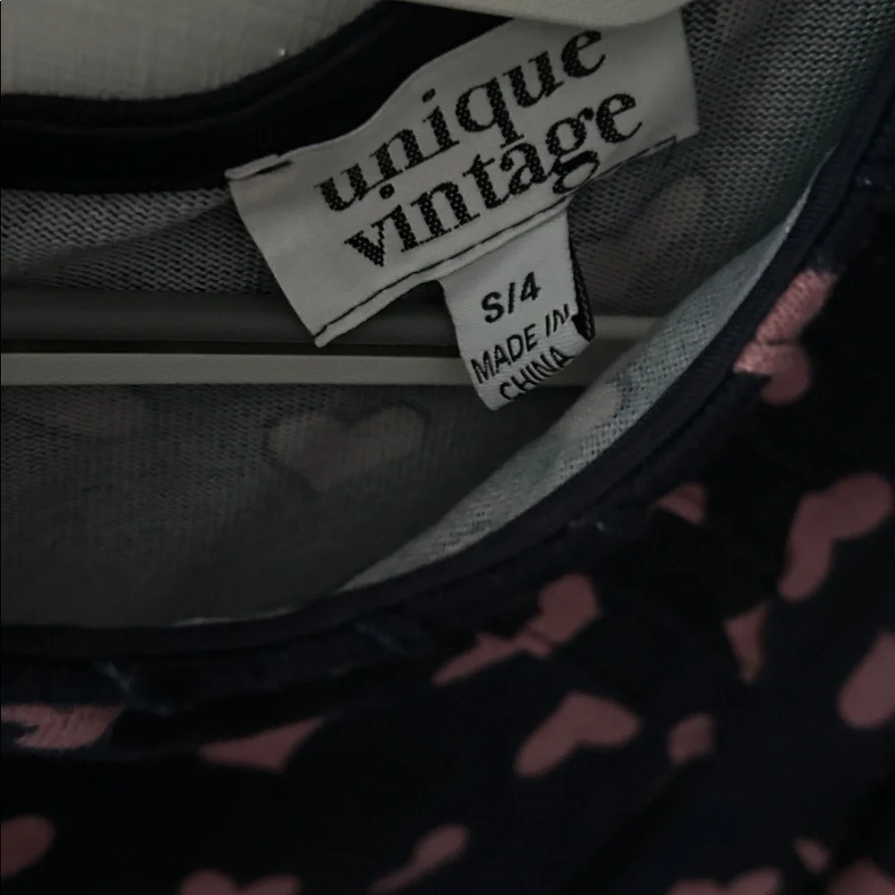 NWOT Unique Vintage Brand Black Dress w/ Pink Hearts & matching belt/EUC/Zipper - Picture 5 of 6